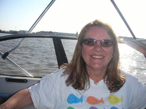 nadinebayliner_shkdwn4-9-04.jpg