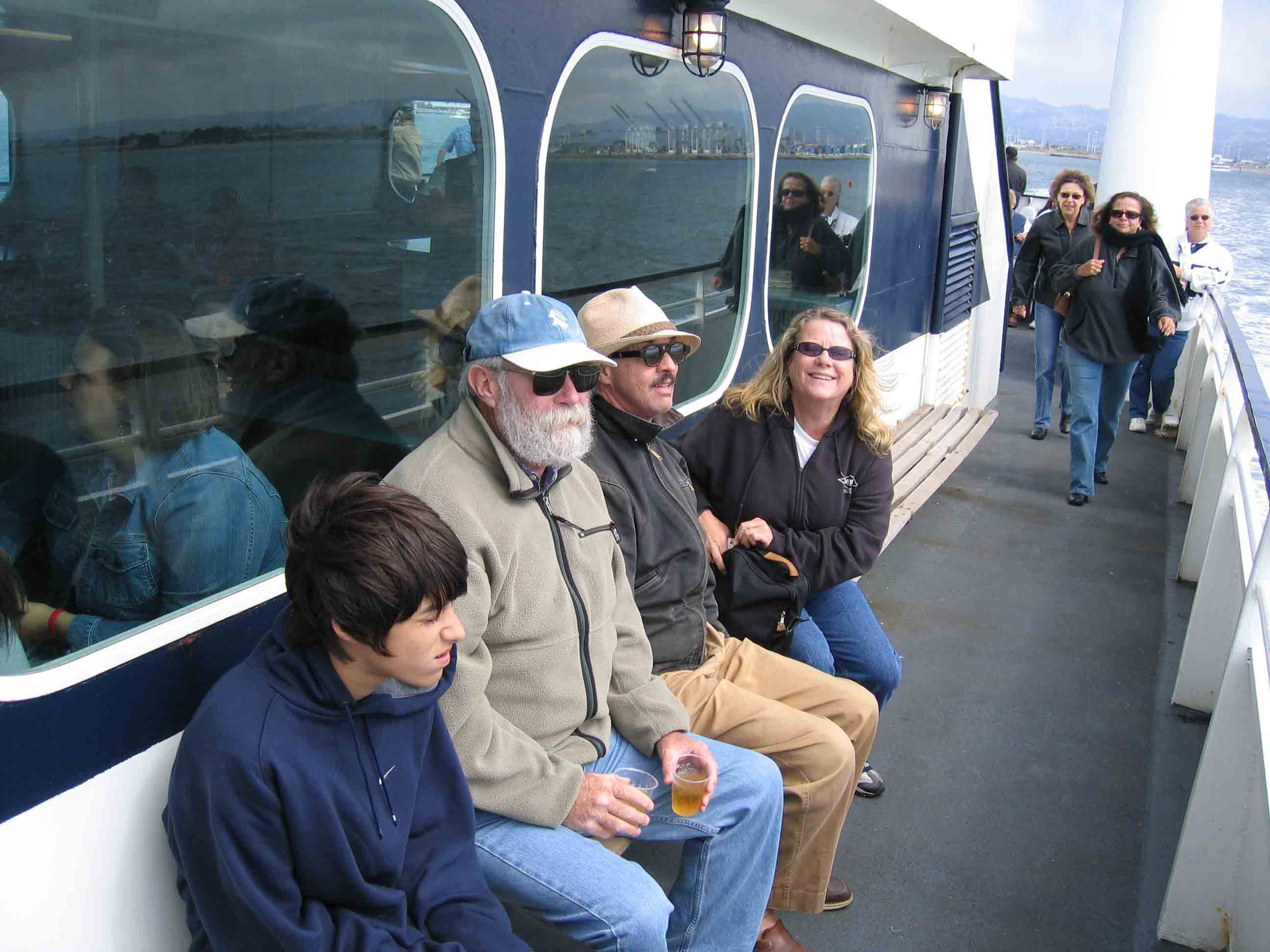FansontheFerryPSHOP4.jpg